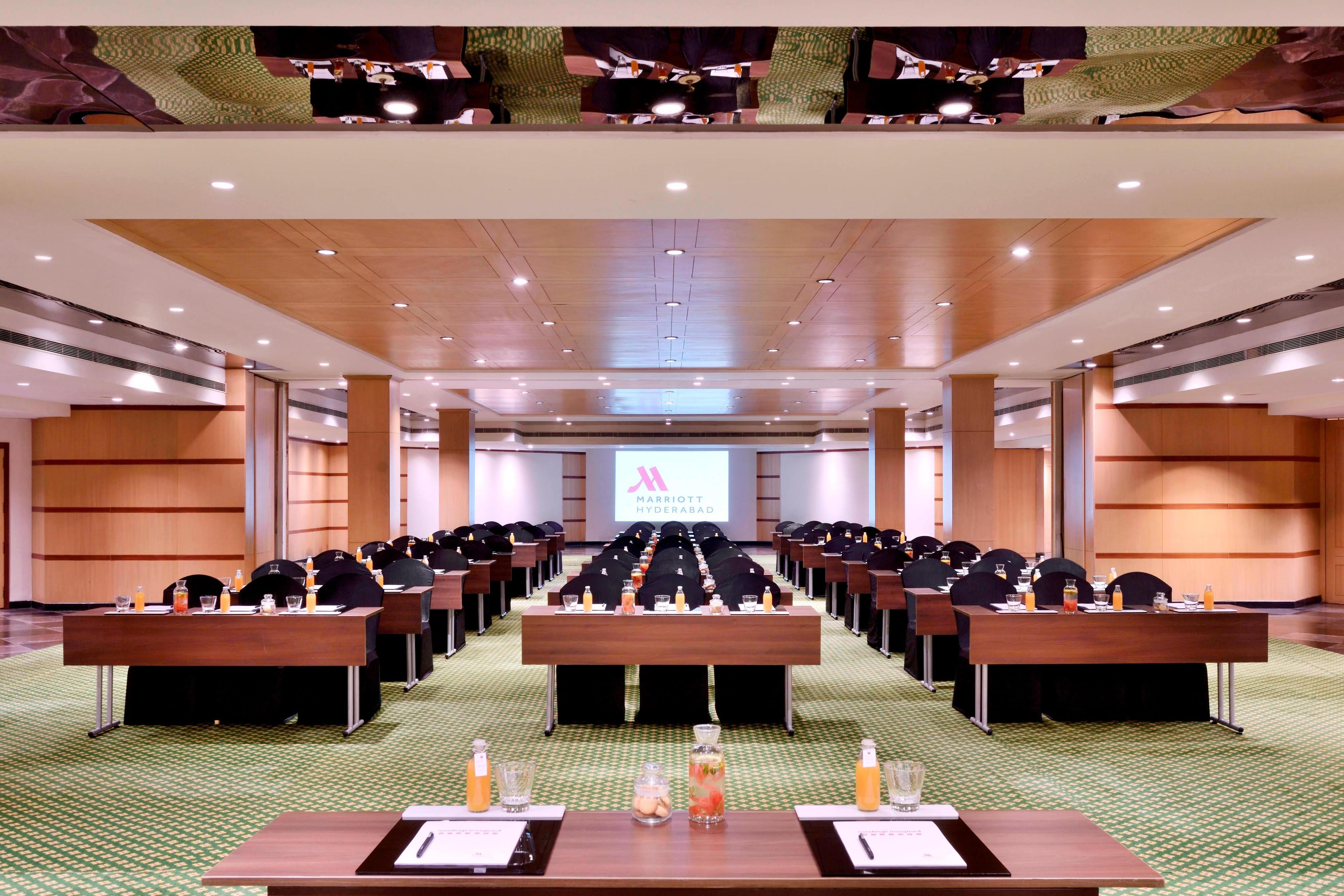 Hyderabad Marriott Hotel & Convention Centre image 4