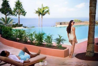 The Ritz-Carlton Club