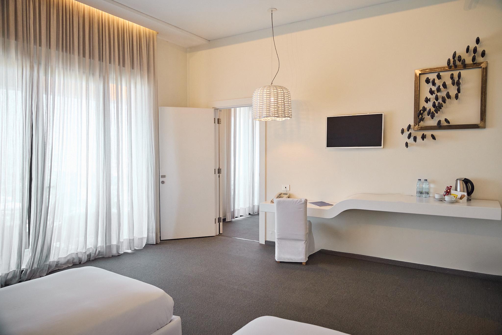 Miramar Hotel & Resort image 9