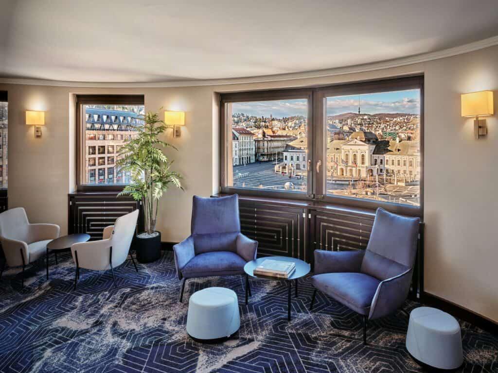Relax in our stylish and spacious Club Lounge