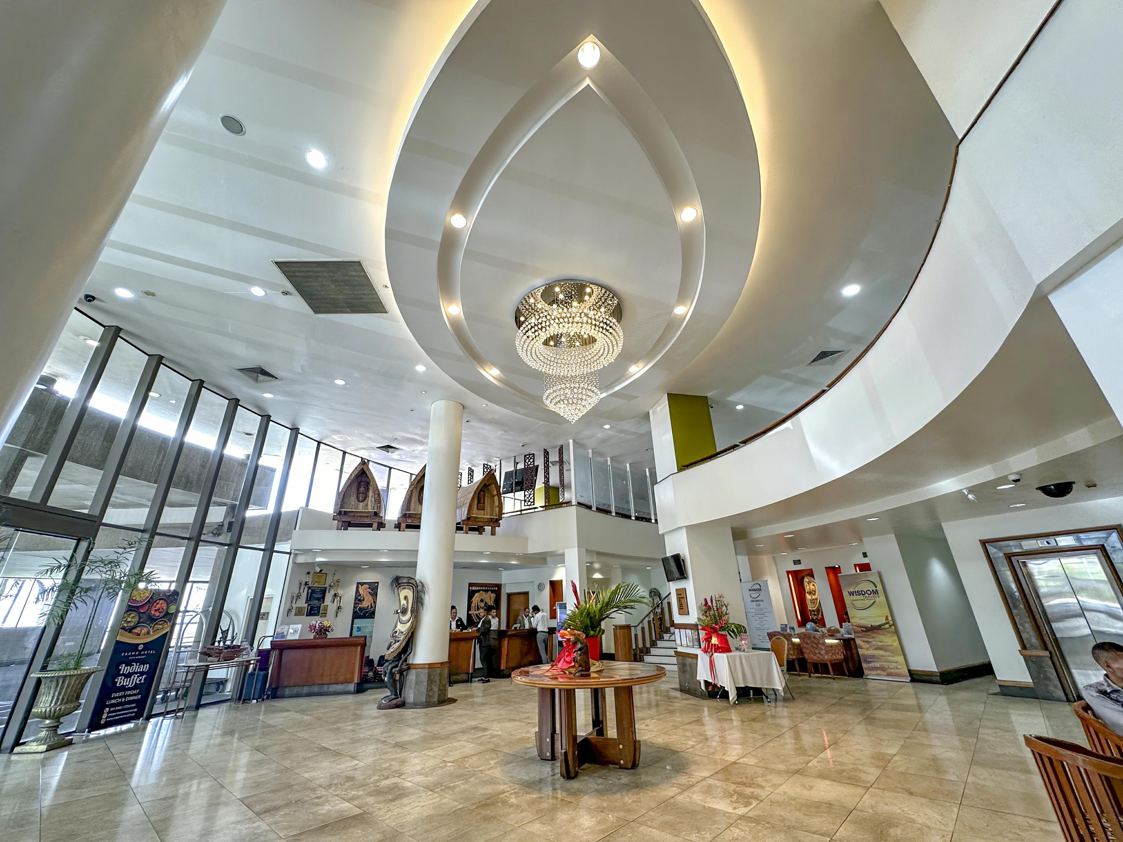 Crown Hotel image 20