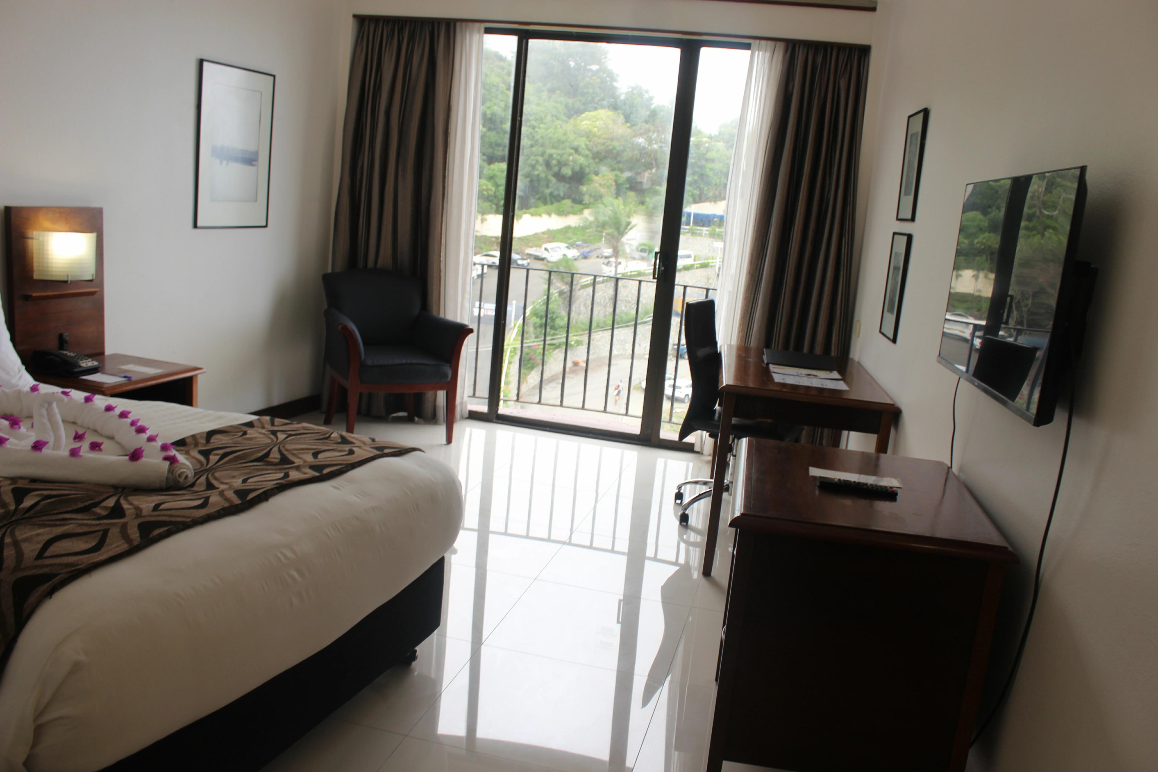 Crown Hotel image 14