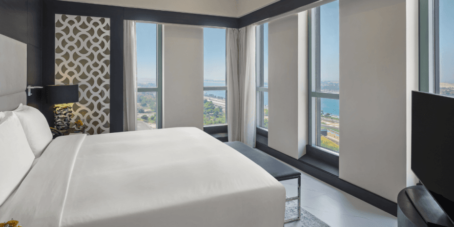 superior-room-2-single-beds-city-view