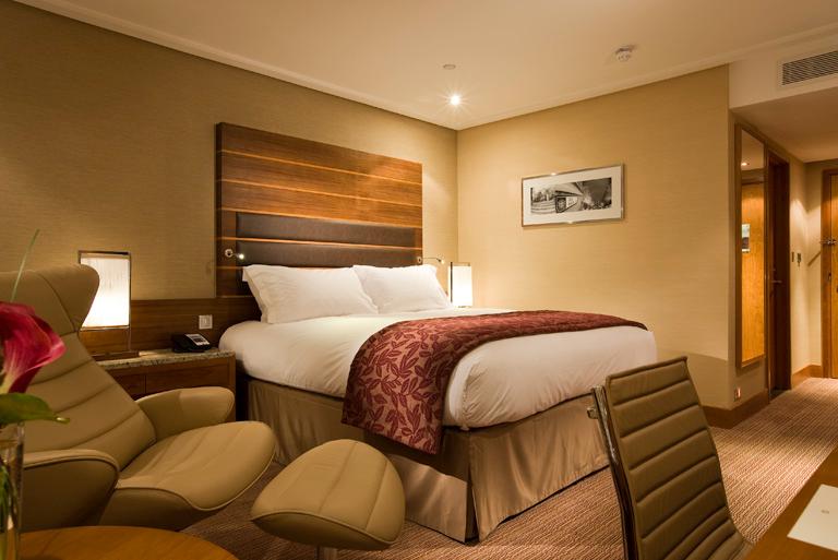 Sofitel London Heathrow image 4