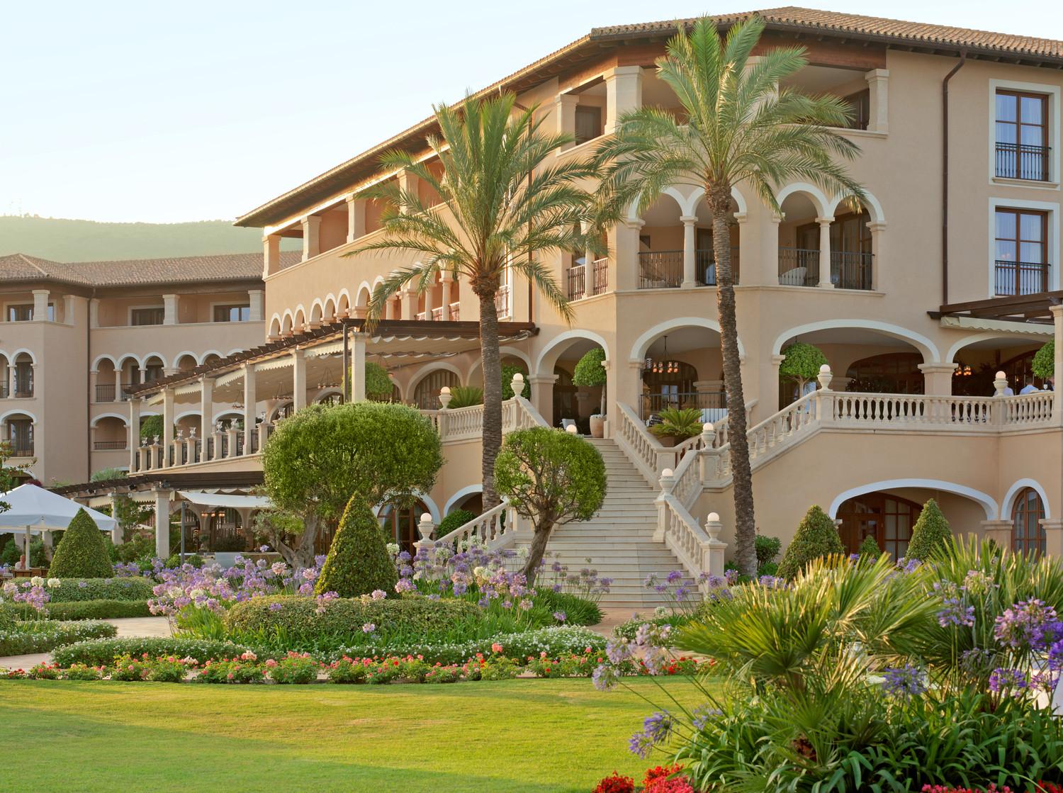 The St. Regis Mardavall Mallorca Resort image 2