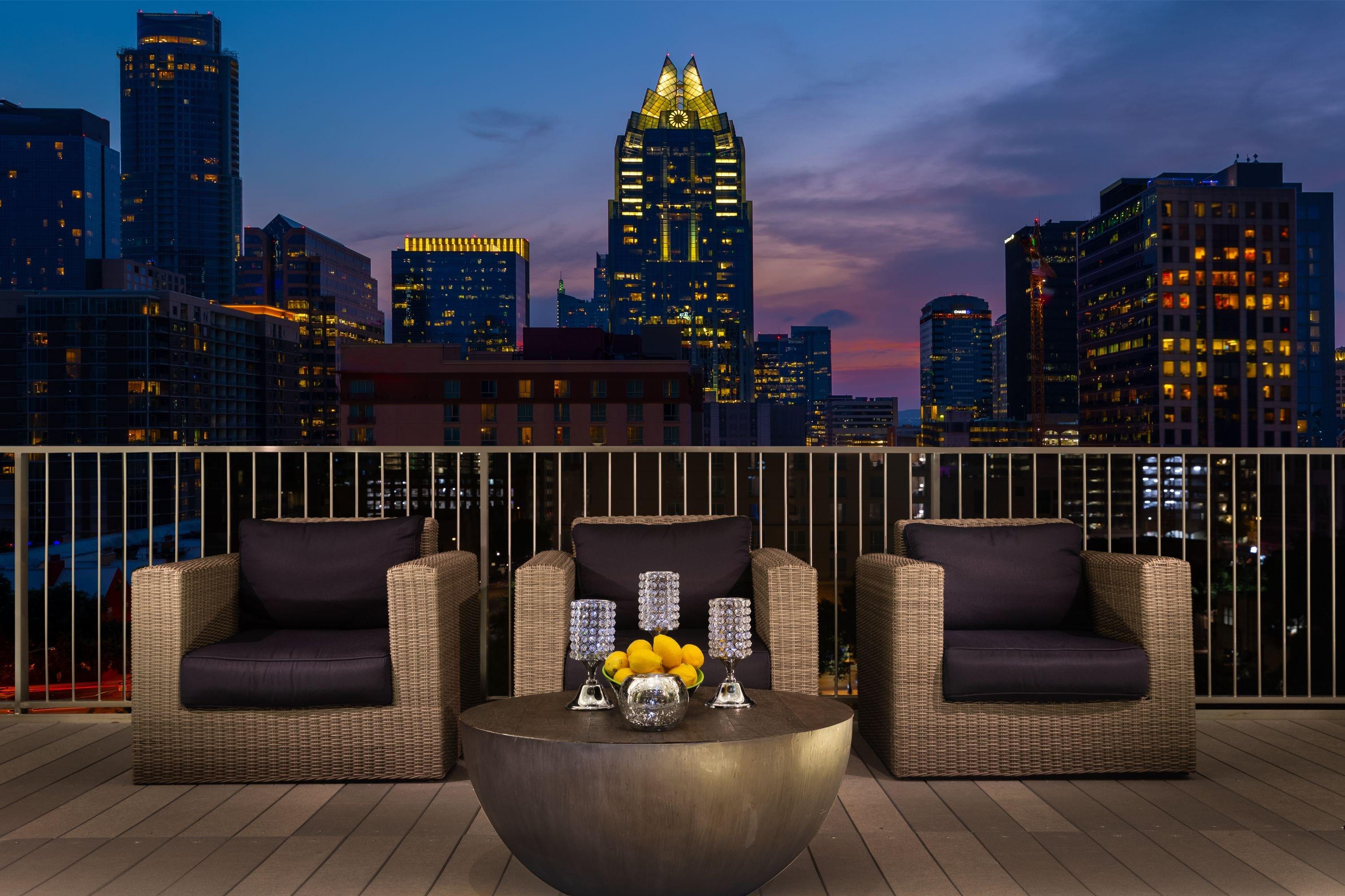 Hilton Austin image 5