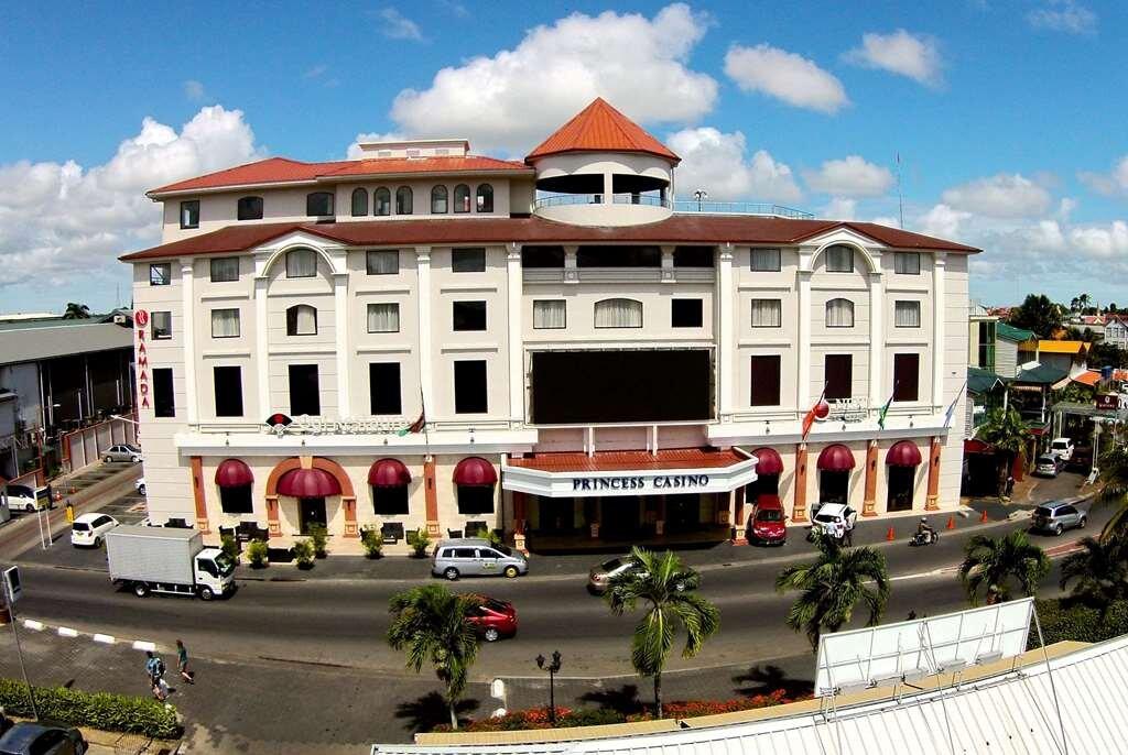 Ramada Paramaribo Princess Hotel image 1