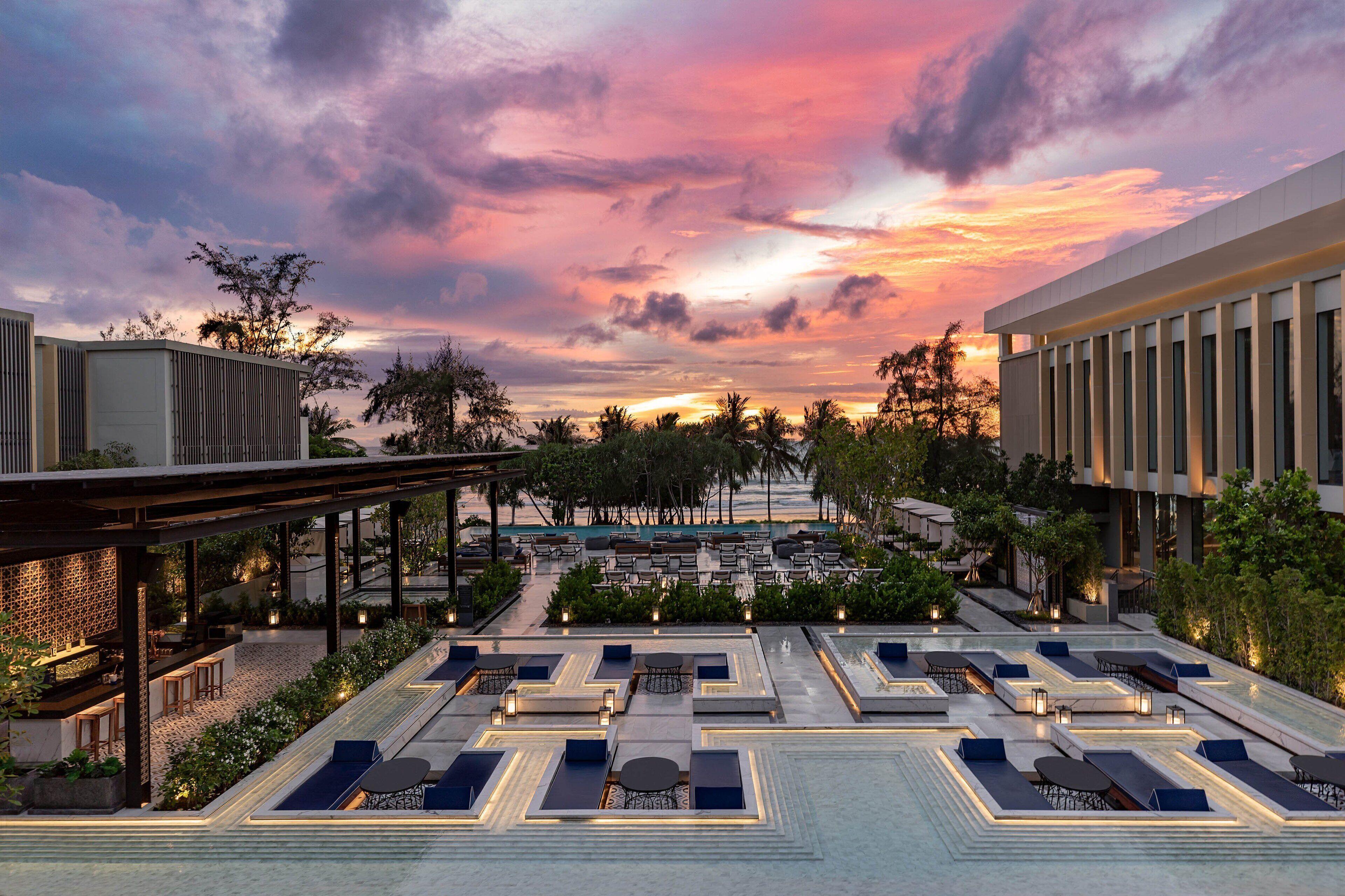 Four Points by Sheraton Phuket Patong Beach Resort image 4