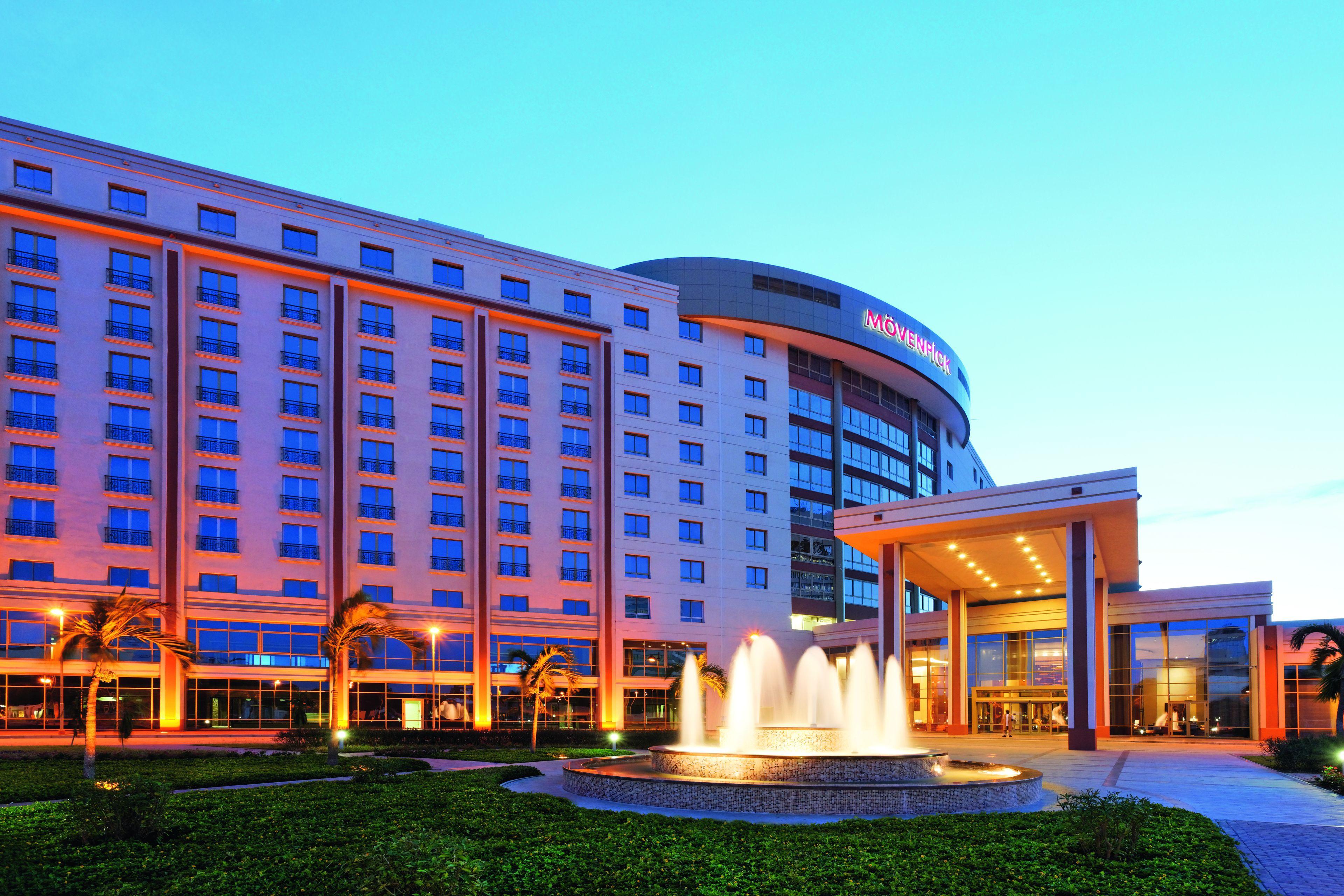 Mövenpick Ambassador Hotel Accra image 3