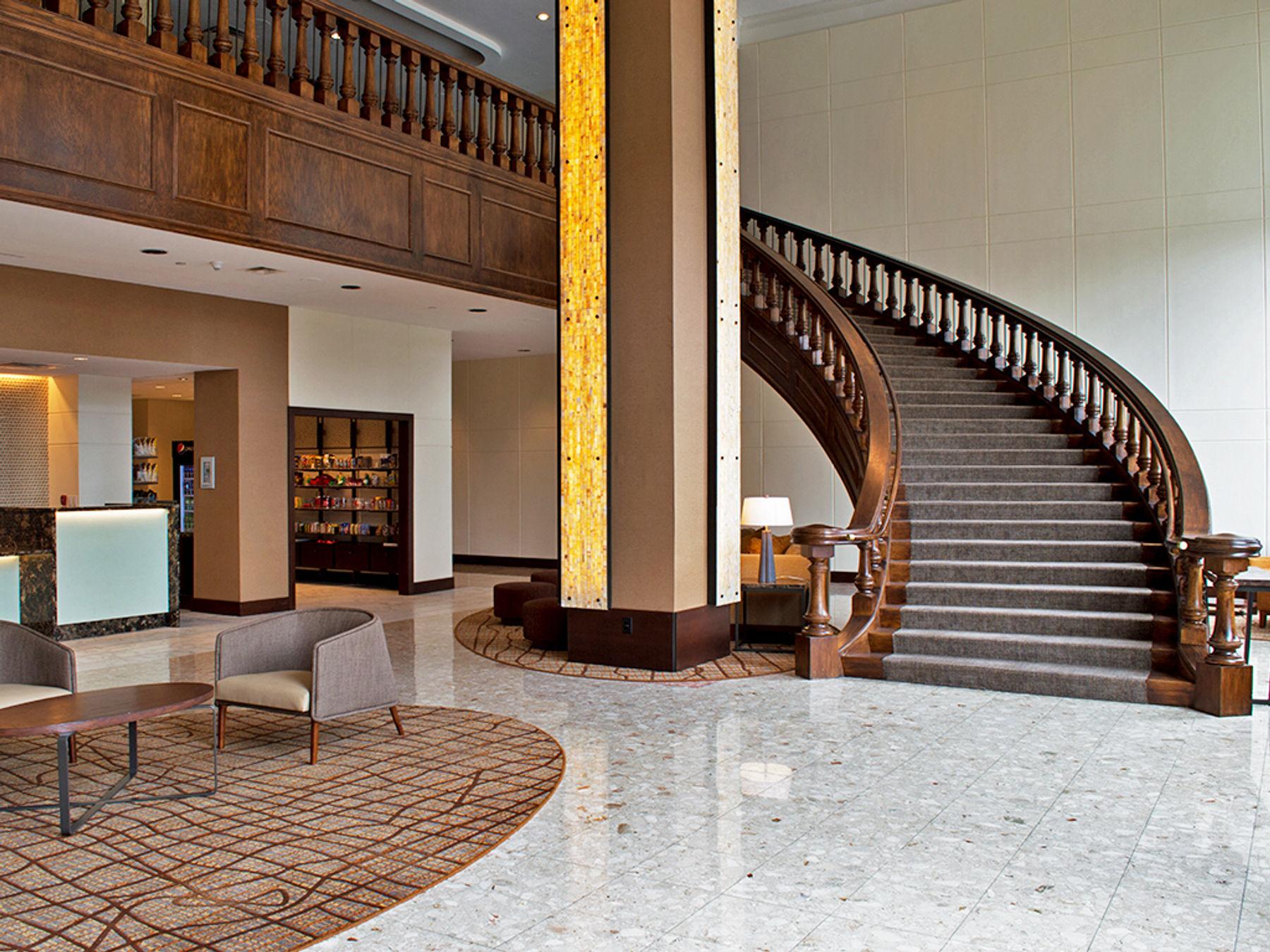 The Lincoln Marriott Cornhusker Hotel image 4