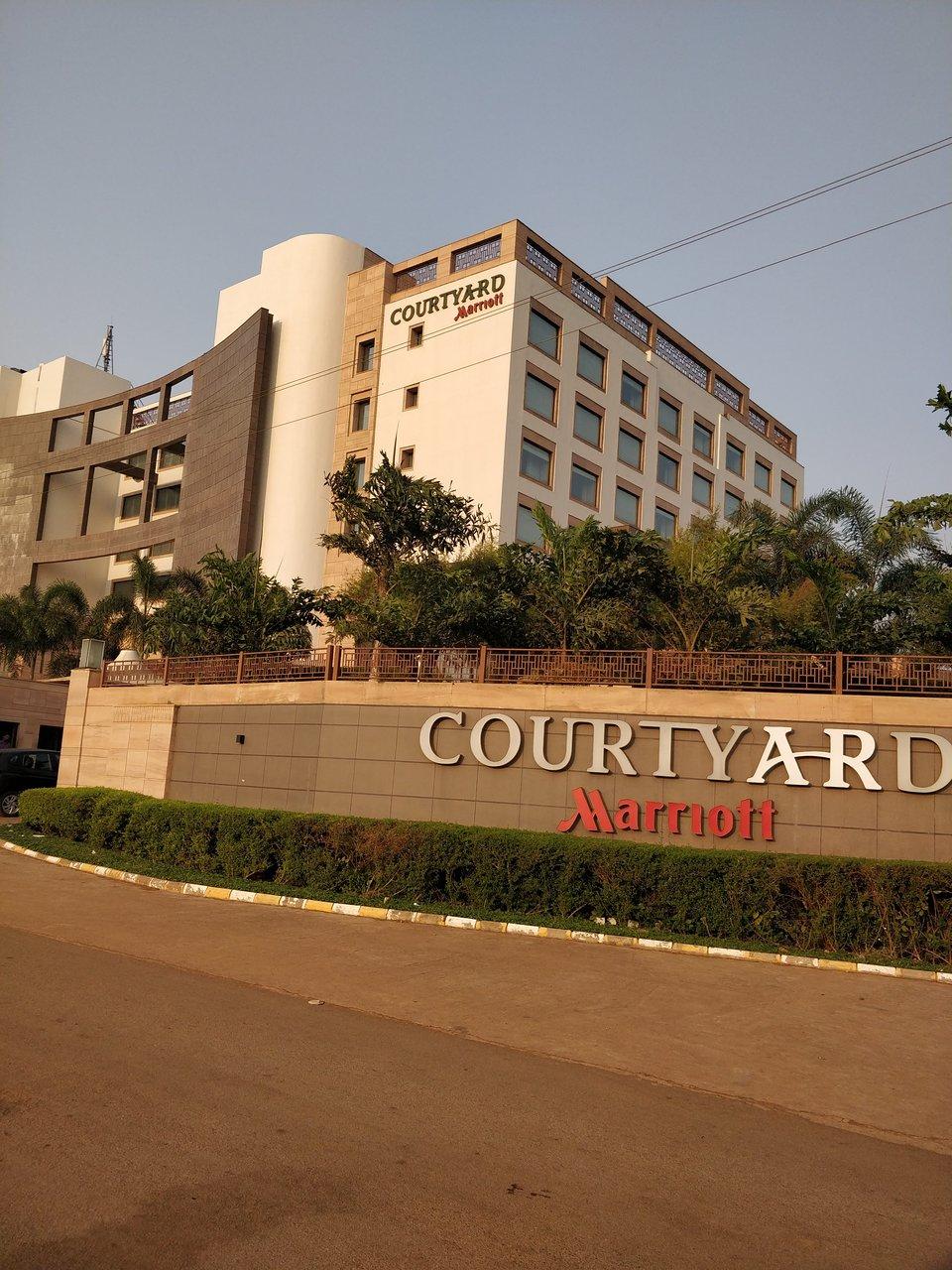 Courtyard Raipur image 4