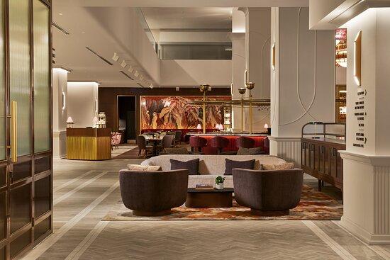 Hilton Toronto image 5
