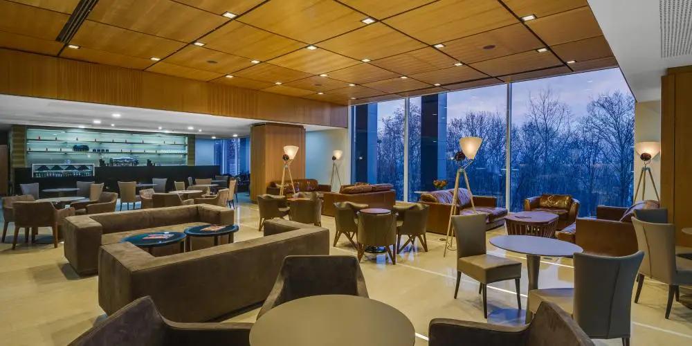 Lounge bar
