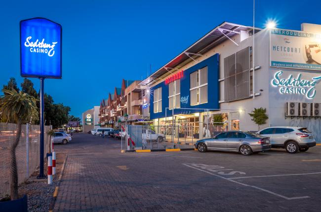 The Grand Palm Hotel Casino and Convention Resort image 3