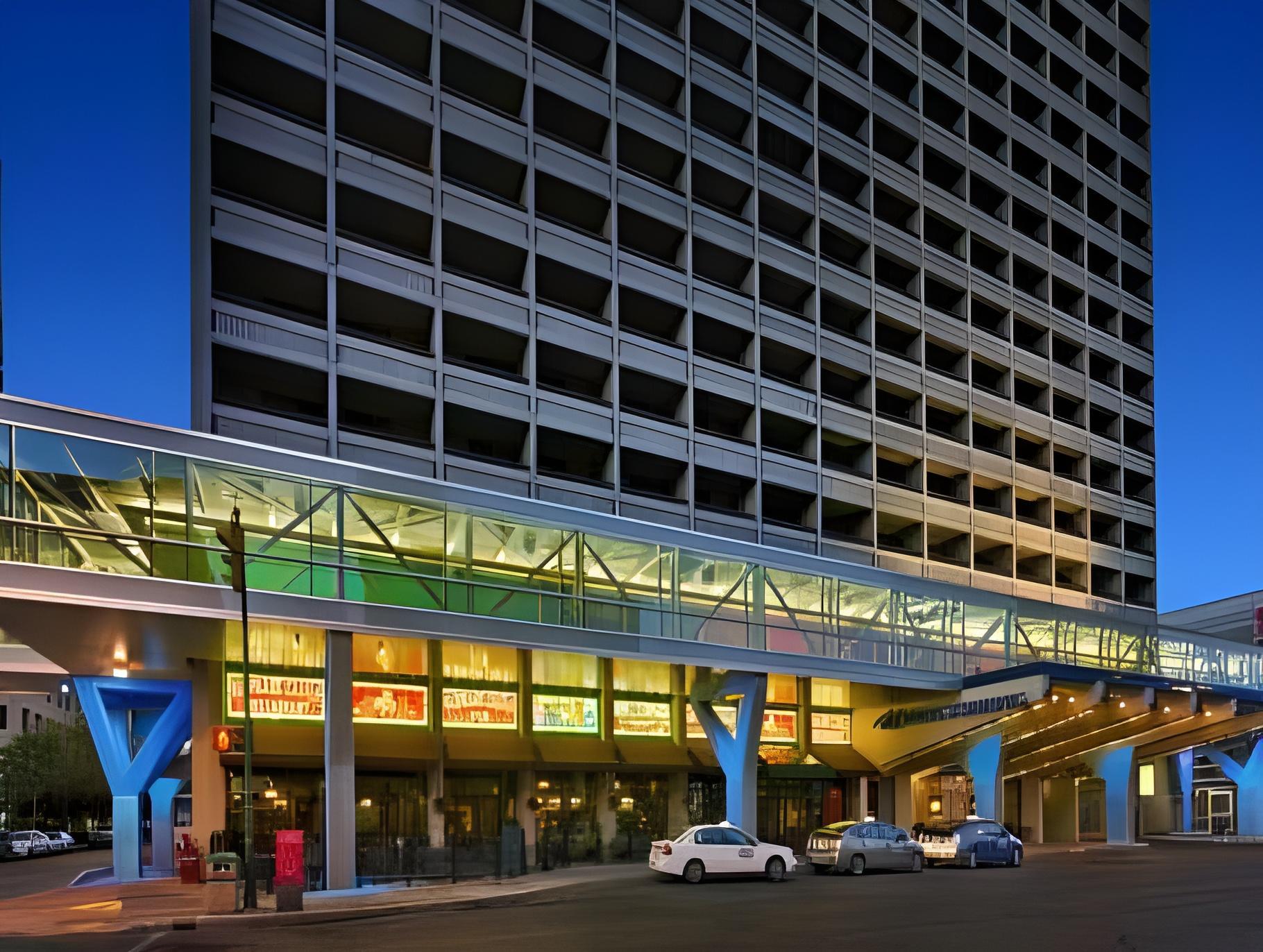 Delta Hotels by Marriott Winnipeg image 4