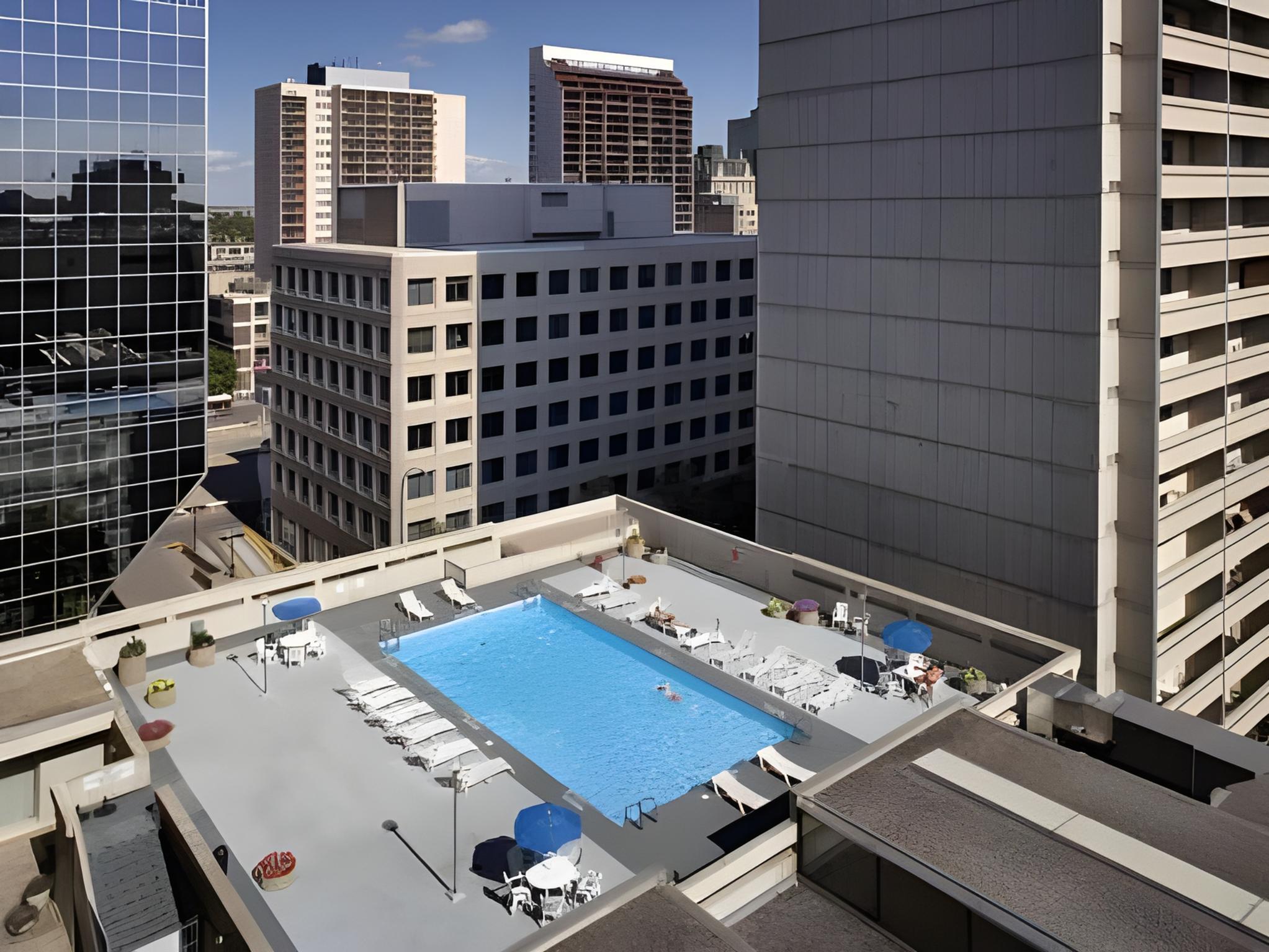 Delta Hotels by Marriott Winnipeg image 6