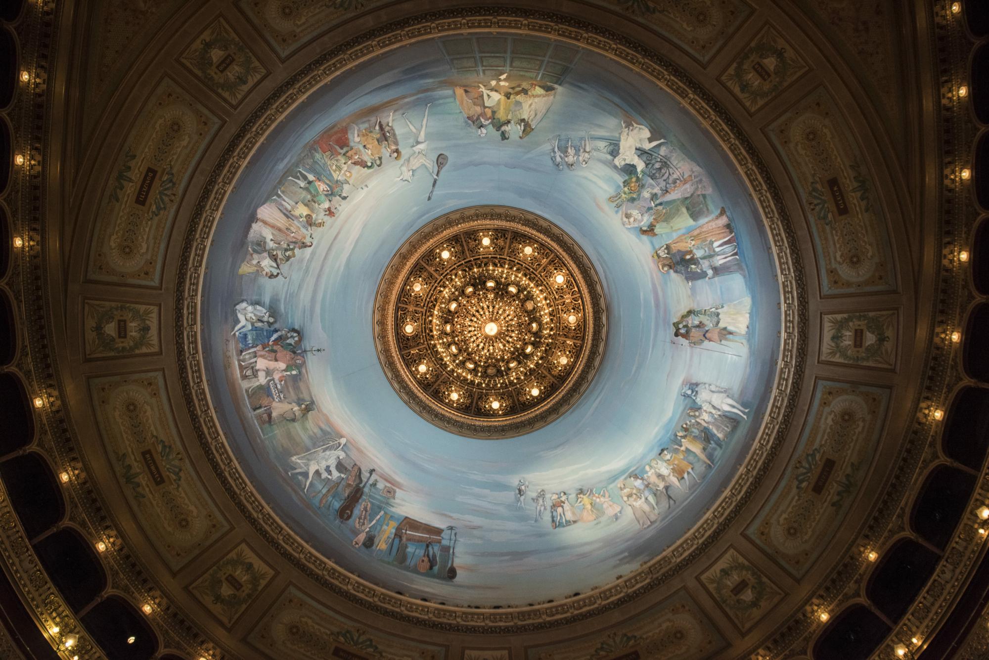 Teatro Colón image 2
