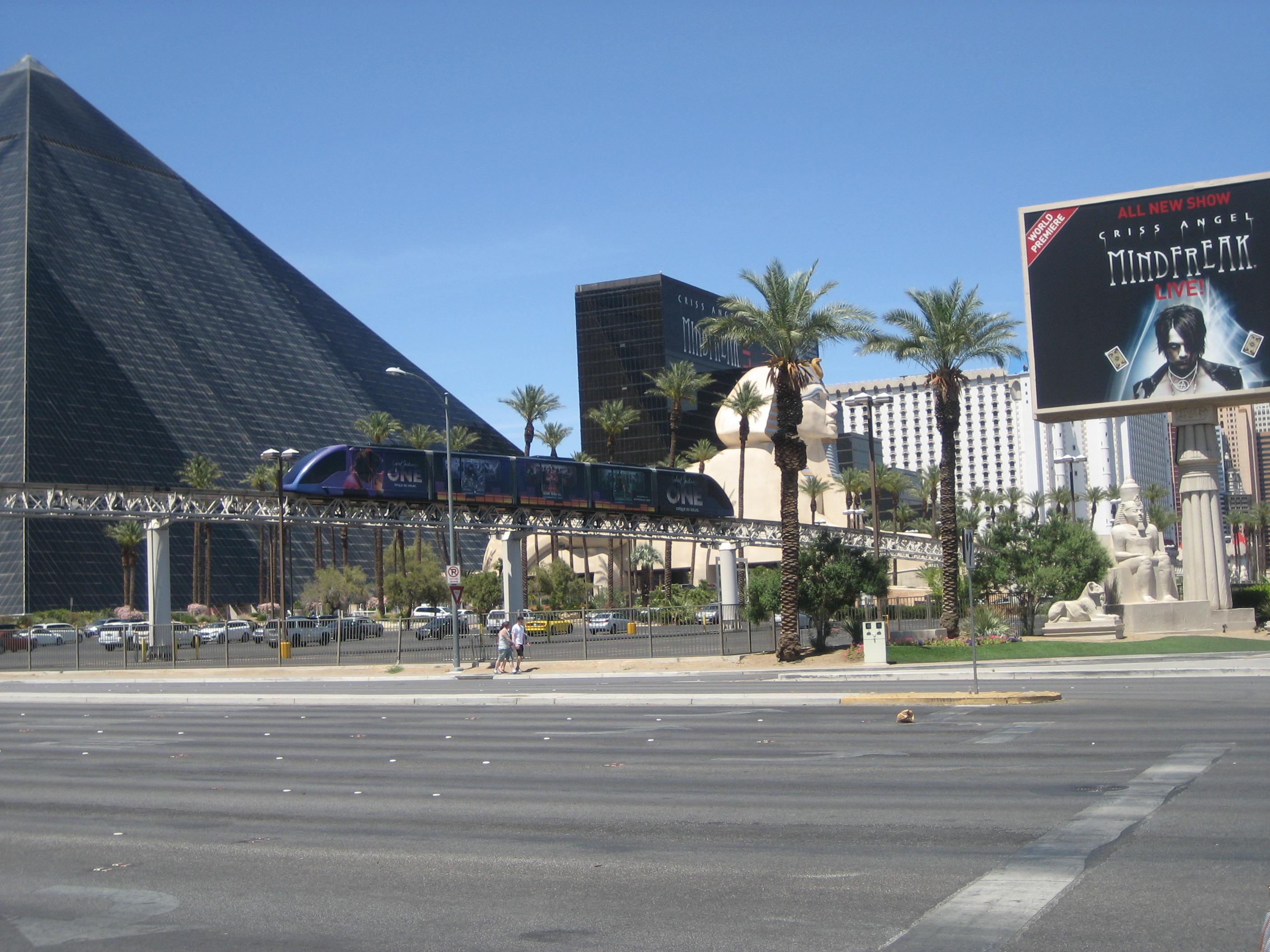 Mandalay Bay Resort and Casino image 5