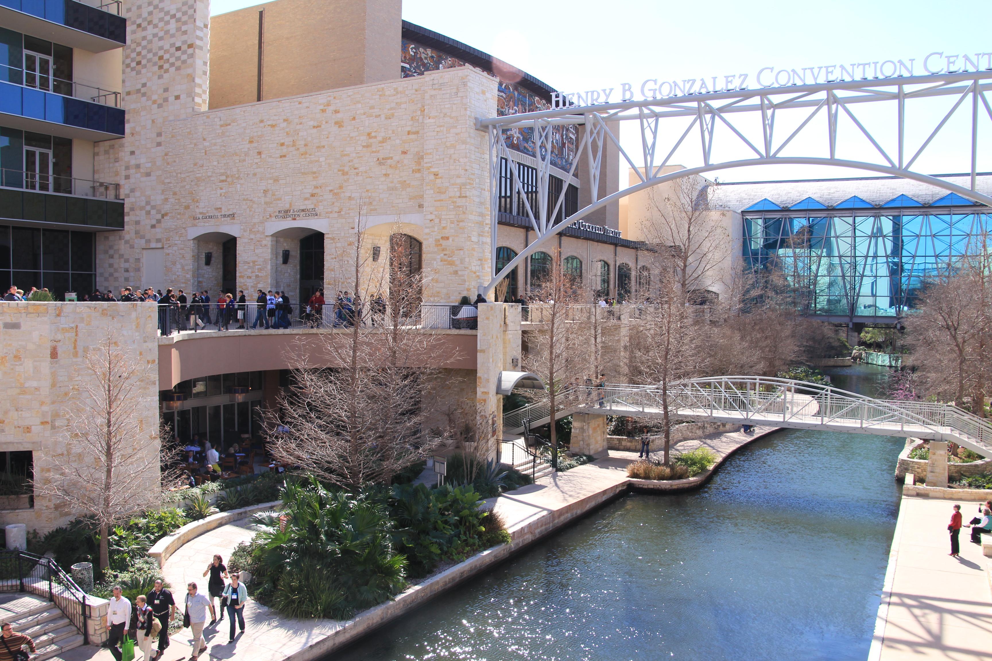 Henry B. Gonzalez Convention Center image 2