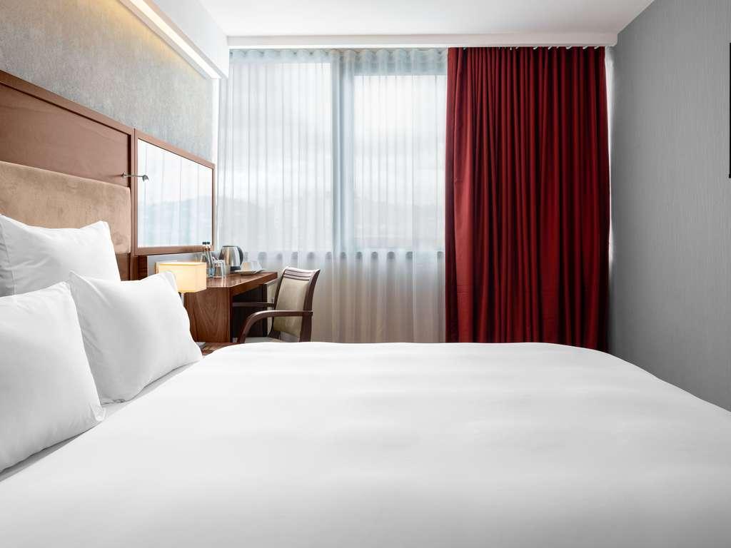 Mövenpick Hotel Sarajevo image 2