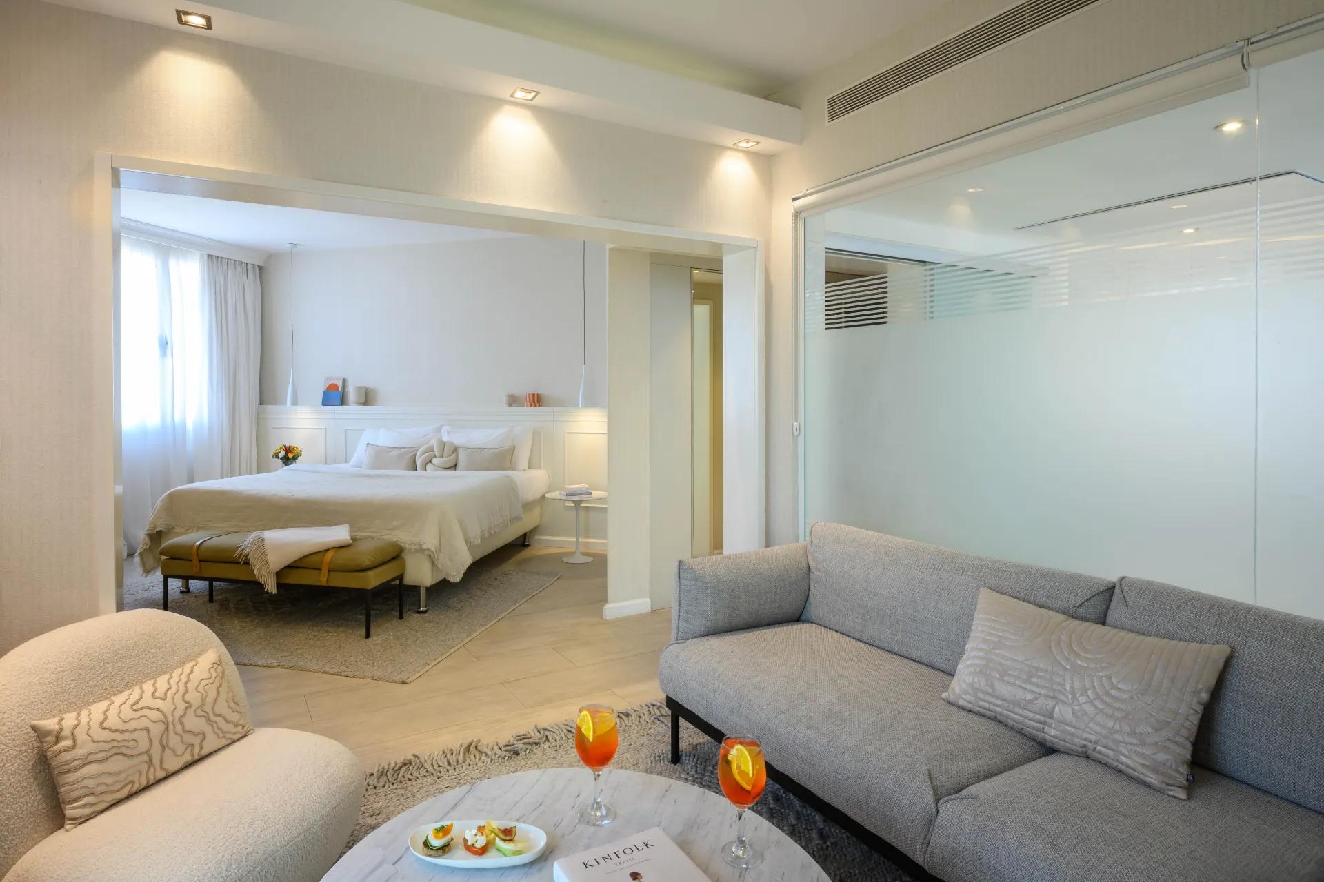 THE BIANCO SUITE SEA VIEW