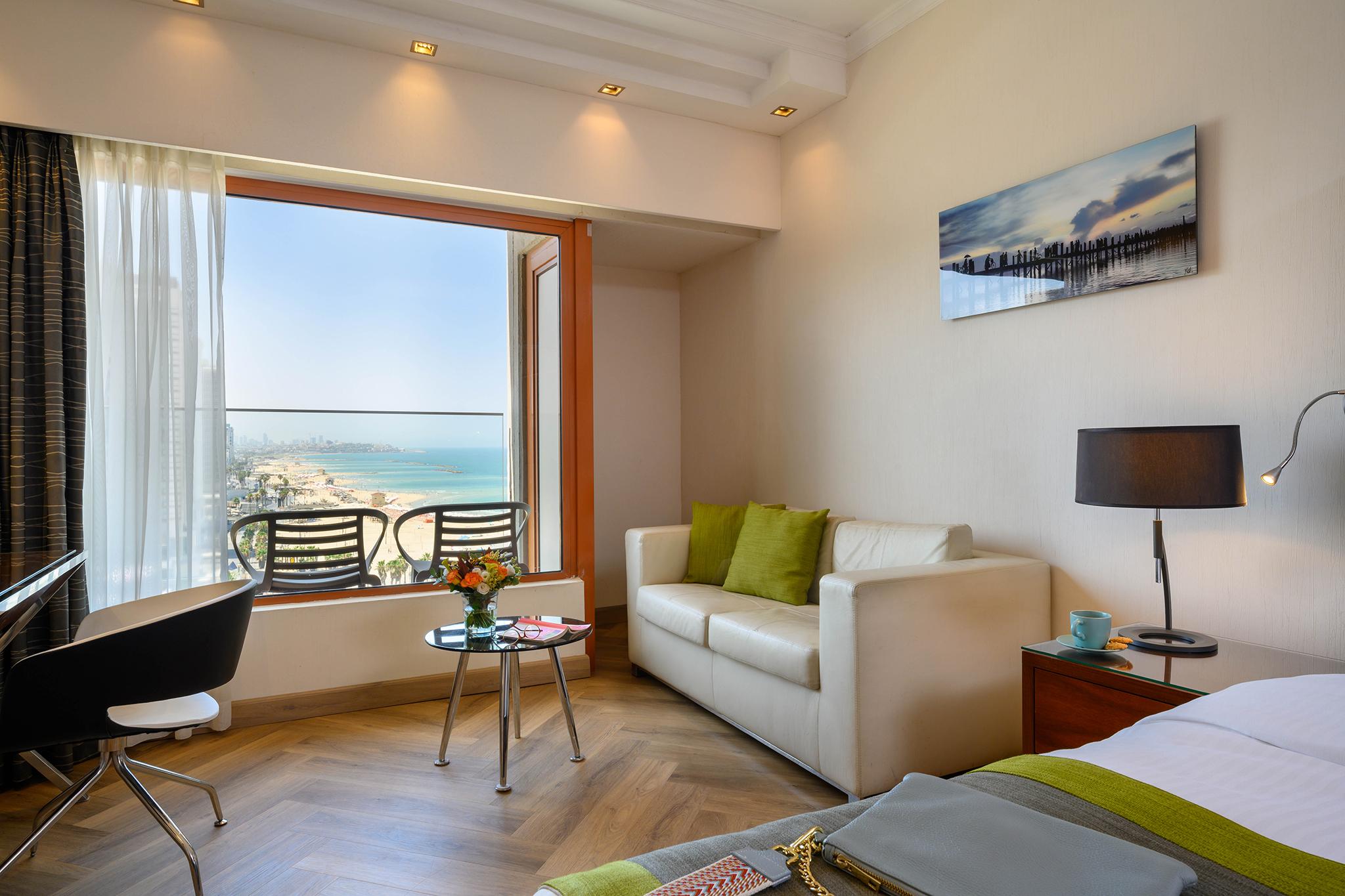 PREMIUM SEA VIEW