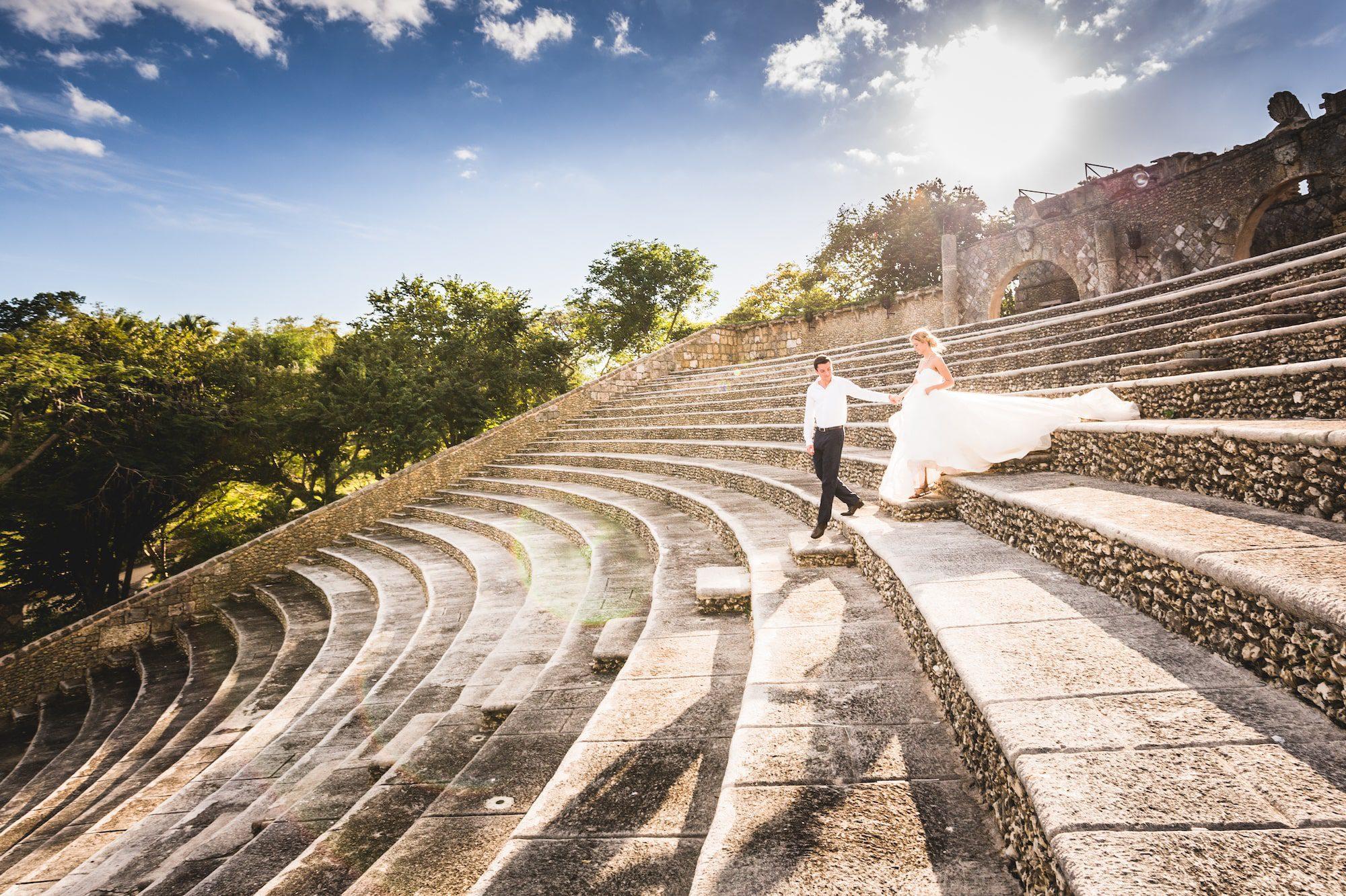 Altos de Chavon dream wedding in the amphitheater 