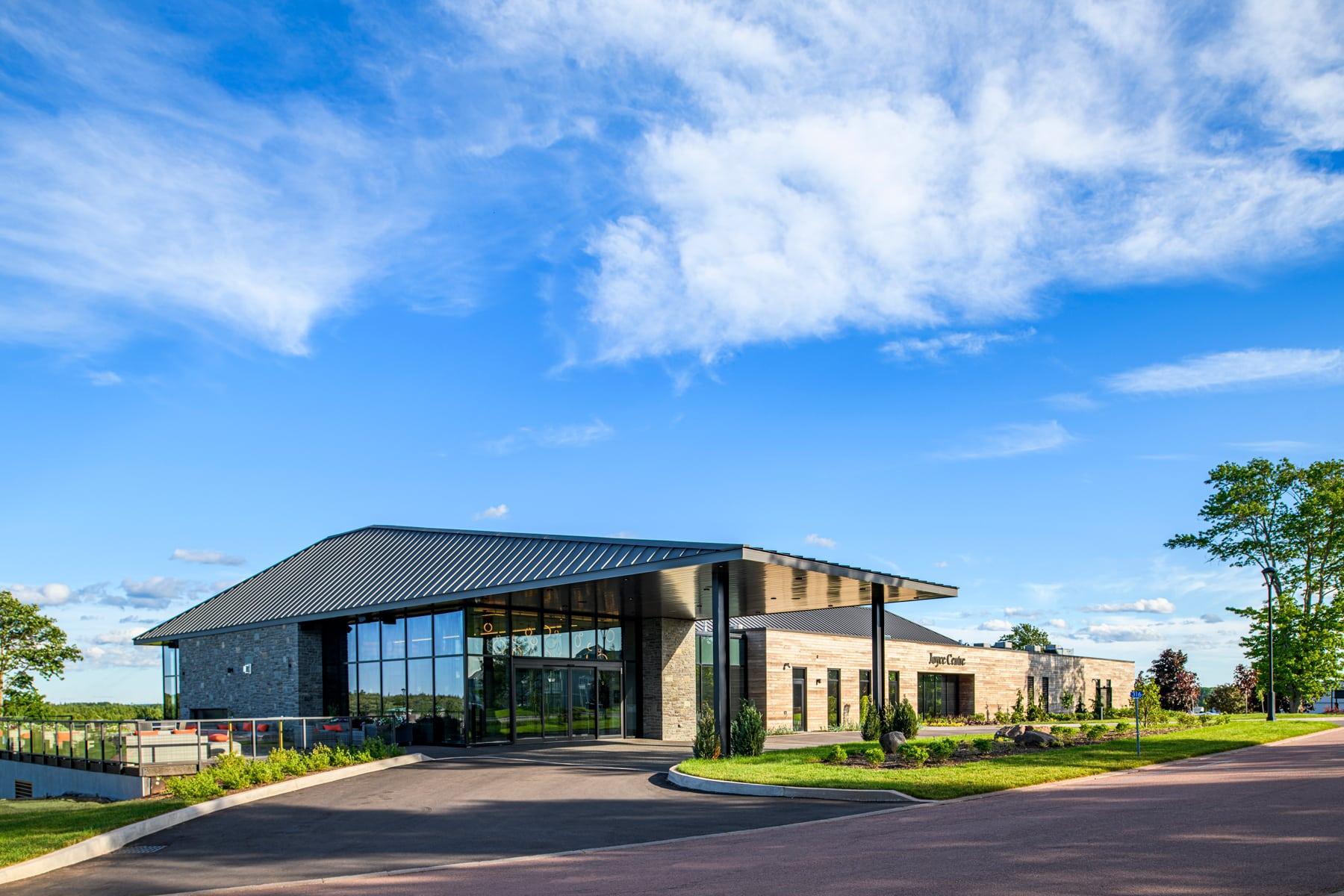 Fox Harb'r Resort image 16