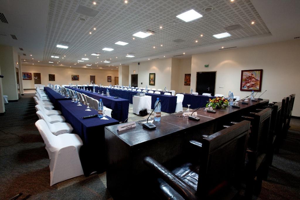L'Amitie Hotel image 10