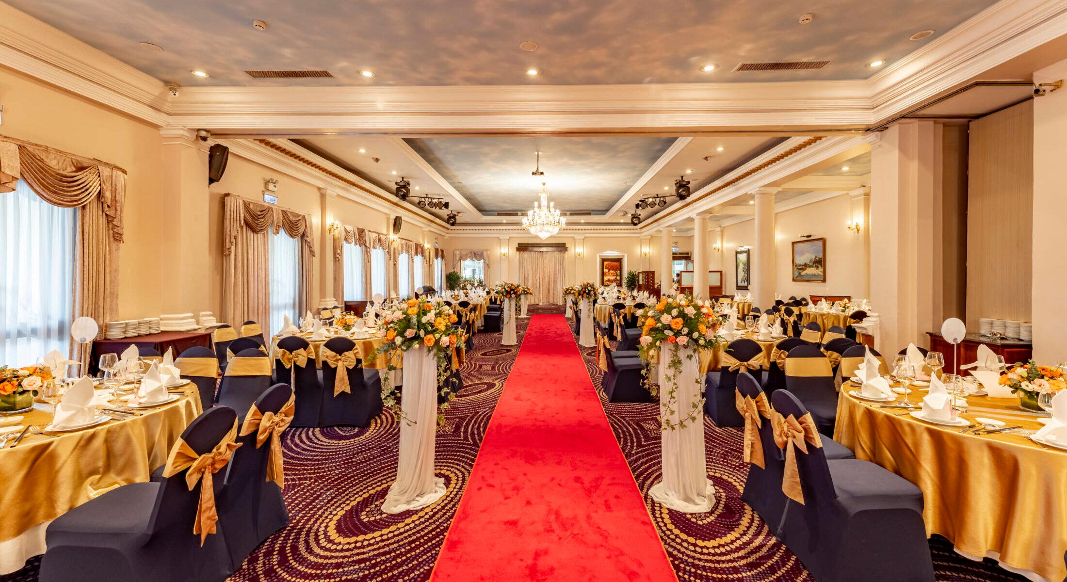 Hotel Majestic Saigon image 5