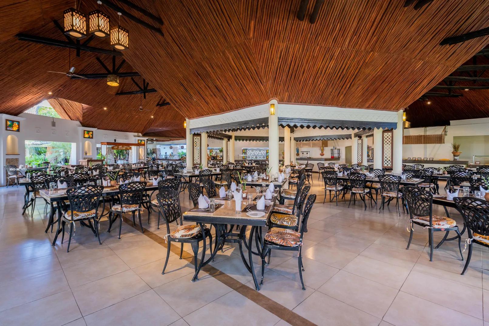 PrideInn Paradise Beach Resort & Spa