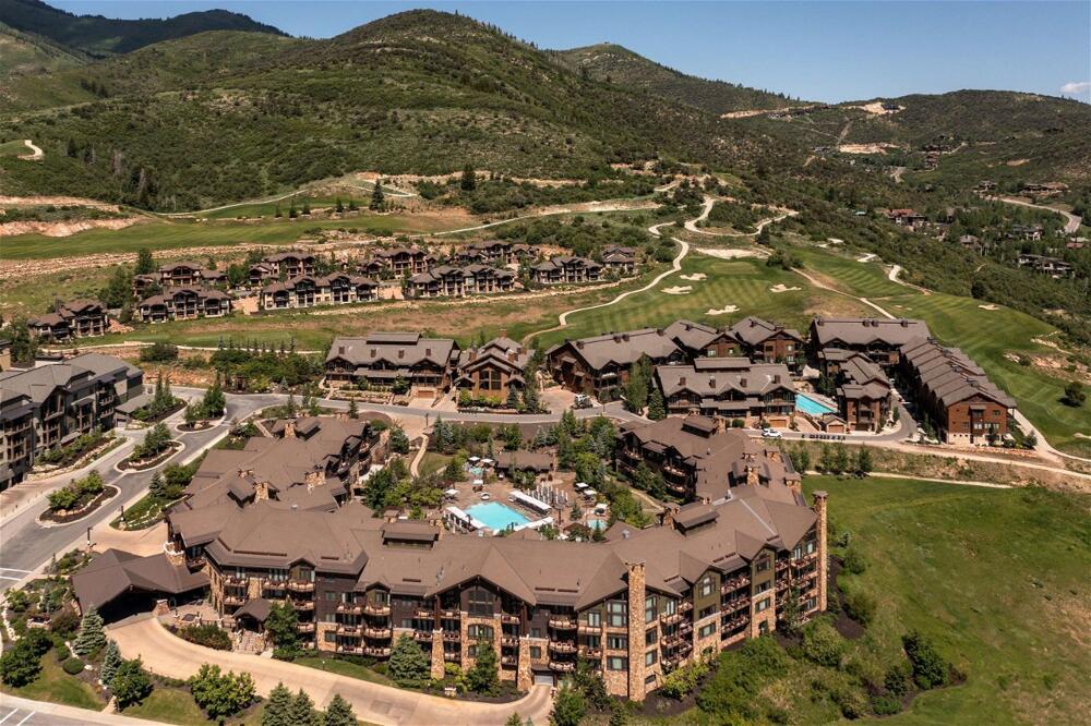 Waldorf Astoria Park City image 3